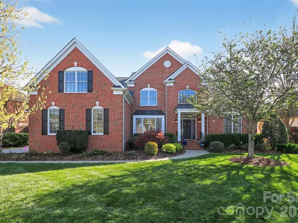 5902 Legacy Cres, Charlotte, NC 28277