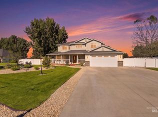 6185 N Serenity Ln, Meridian, ID 83646