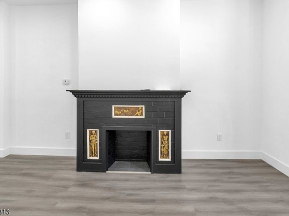 4th image of 101 Garside St