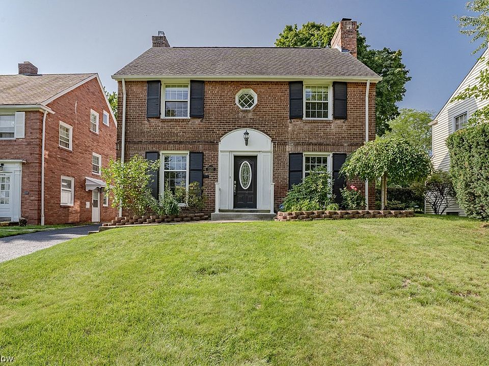 1st image of 17020 Lomond Blvd