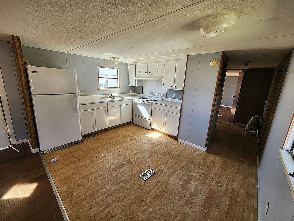 2nd image of 2635 E Palmetto St Lot 4