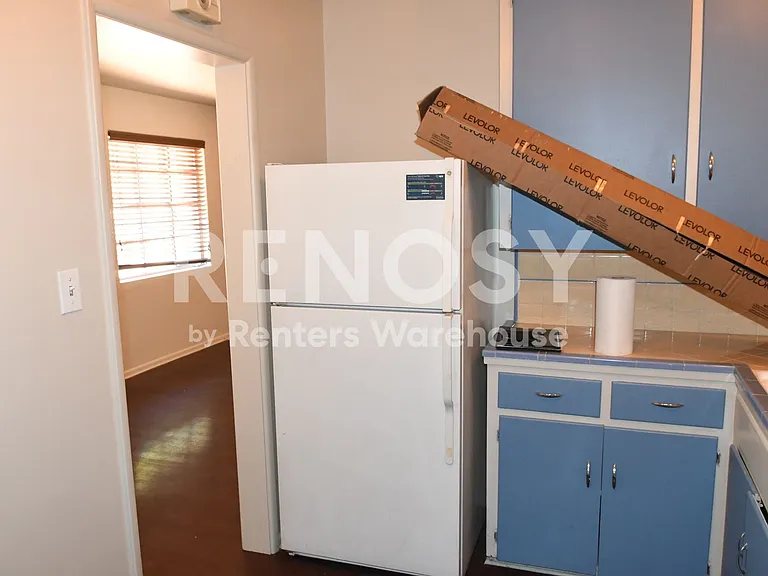 2145 E Osborn Rd — Photo 8
