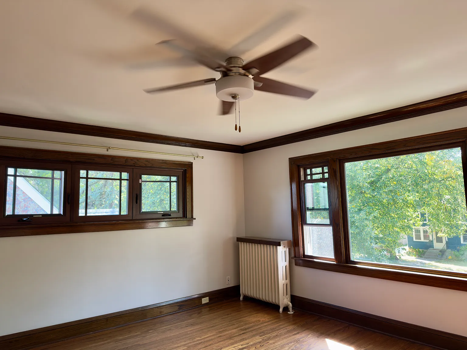 2 bed, 1200 sqft, $2,000 — Photo 4