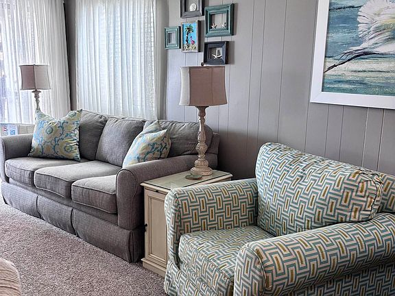 3rd image of 9660 Shore Dr. #321