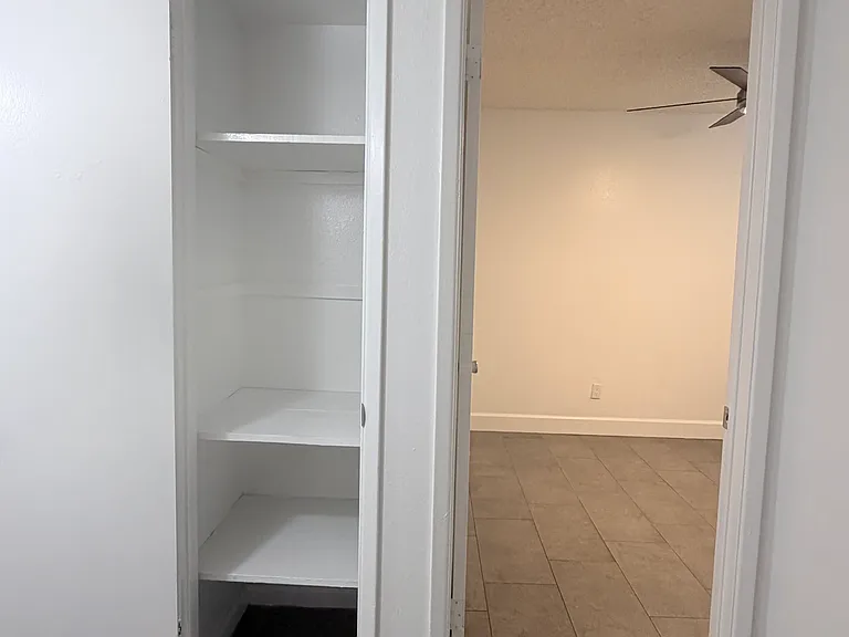 3625 N 38th St #70 — Photo 11