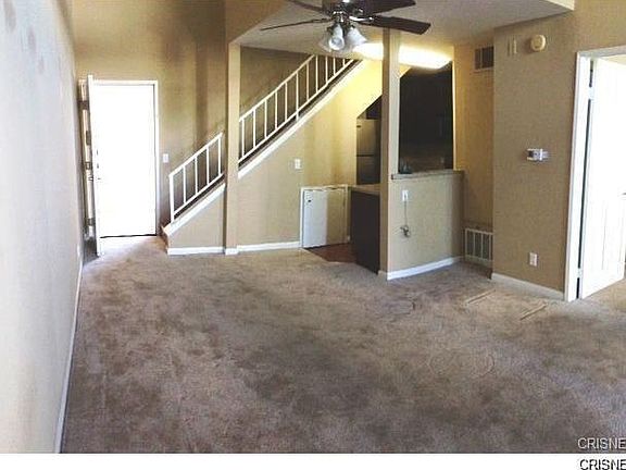 5th image of 5515 Canoga Ave APT 310