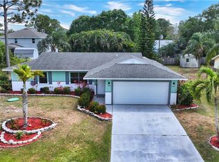 632 SW Ewing Ave, Port Saint Lucie, FL 34983