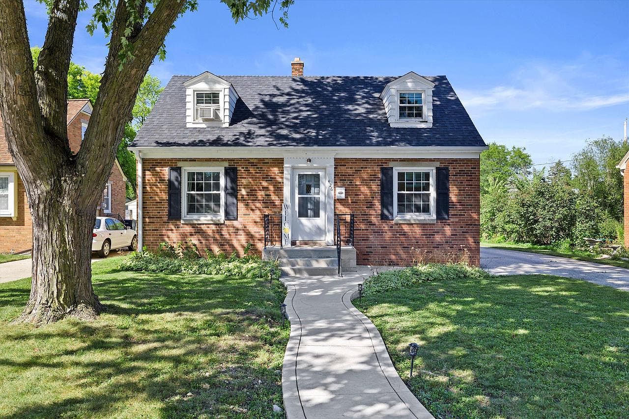 426 West Wabash AVENUE, Waukesha, WI 53186 Zillow