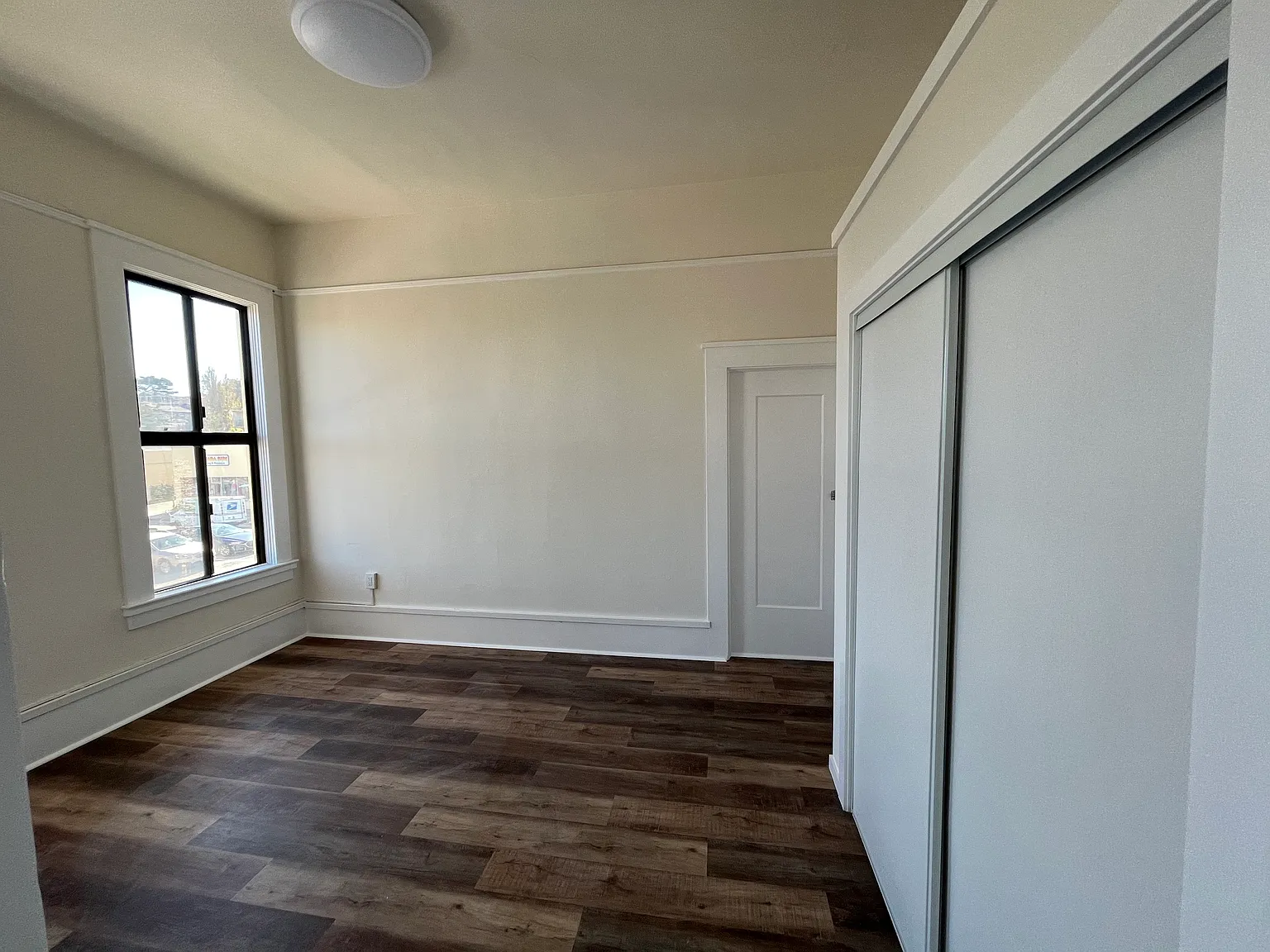 1 bed, $2,500 — Photo 3