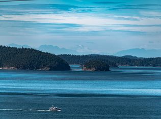 3804 W 3rd St, Anacortes, WA 98221