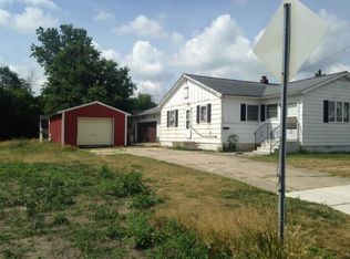 630 E Irwin St, Bad Axe, MI 48413