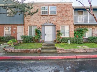 4005 Knoll Top Ct, Carmichael, CA