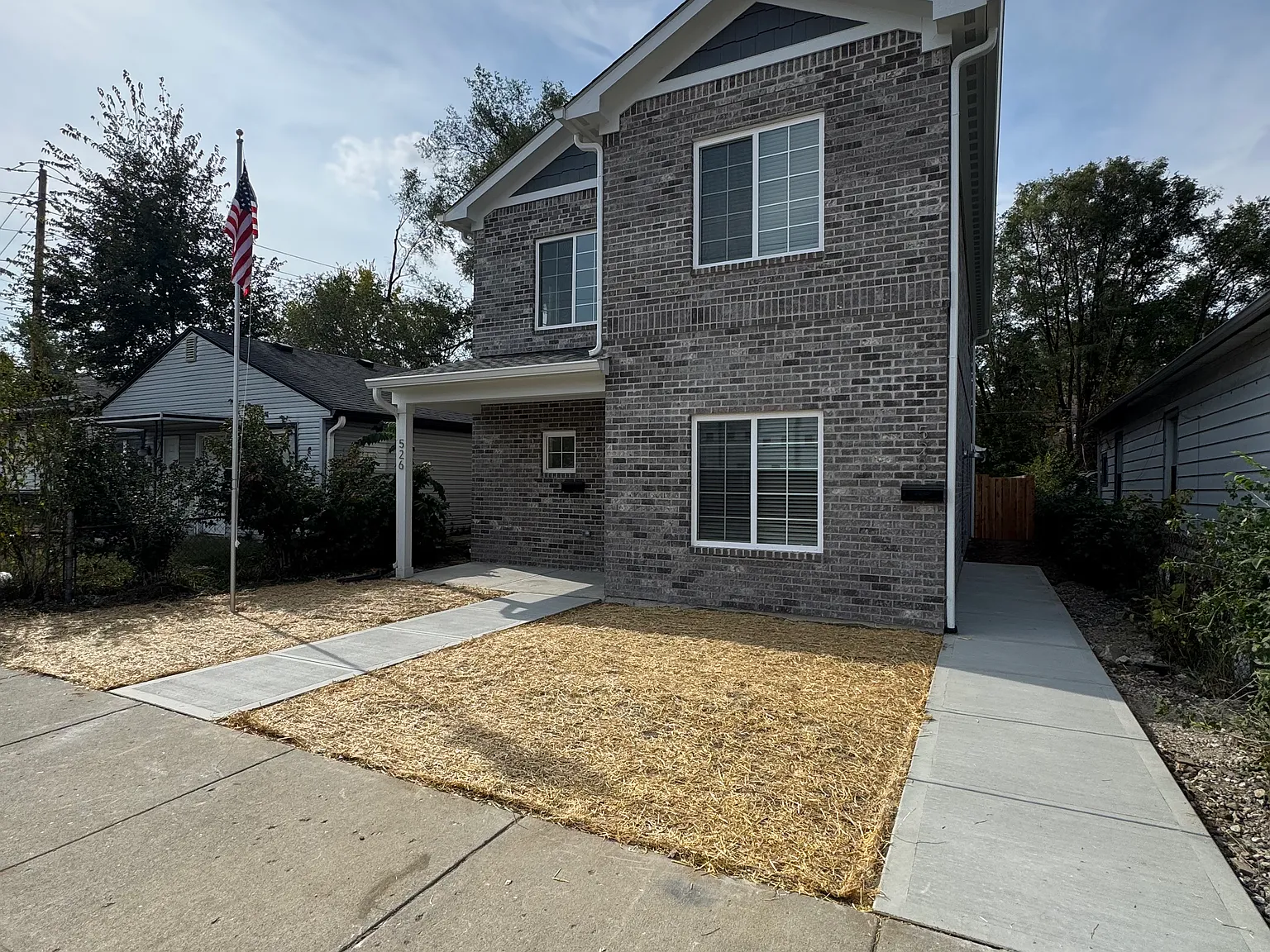 2 bed, 1008 sqft, $1,750 — Photo 3