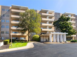 3167 Linden Rd APT 508, Rocky River, OH