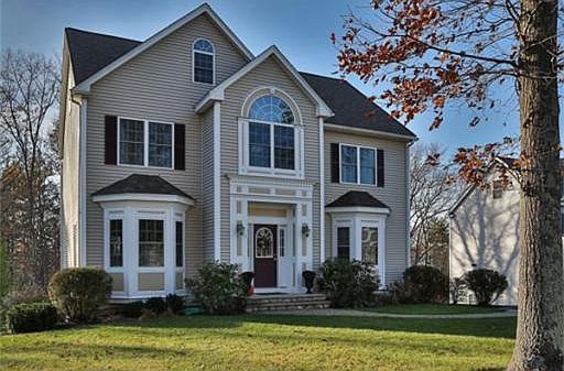 1st image of 37 Riverfront Dr