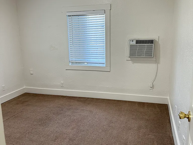 620 N College Ave #620 — Photo 9