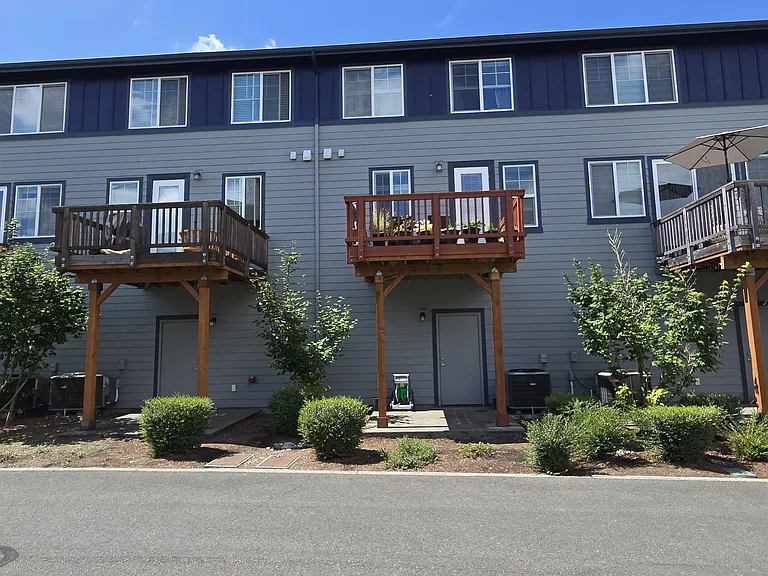 2nd unit from right