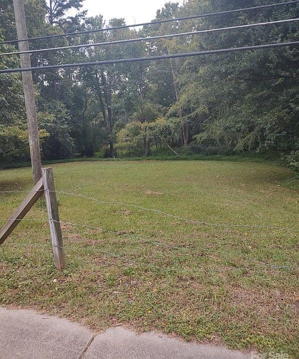 2nd image of 12510 Idlewild Rd