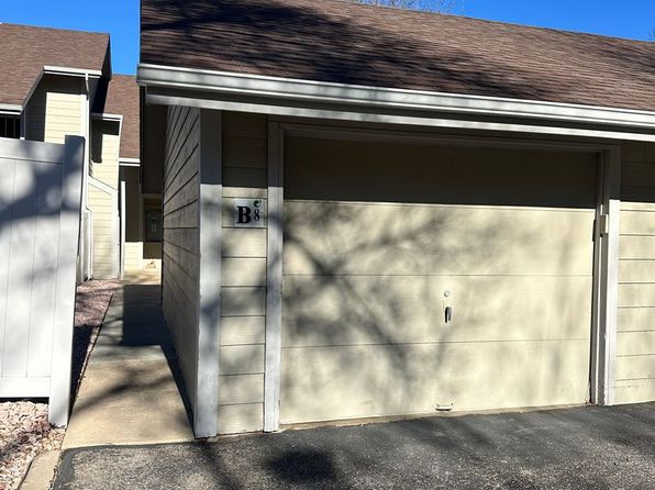 3500 Rolling Green Dr APT B8