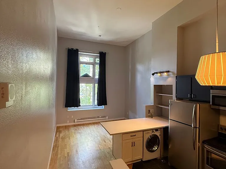 95 McCoppin St #210 — Photo 5
