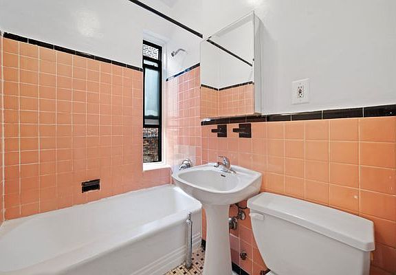 4th image of 203 W 103rd St APT 6A