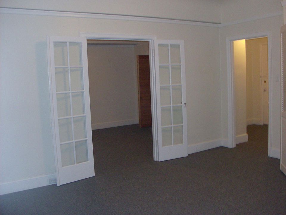 1st image of 1060 Powell St APT 16