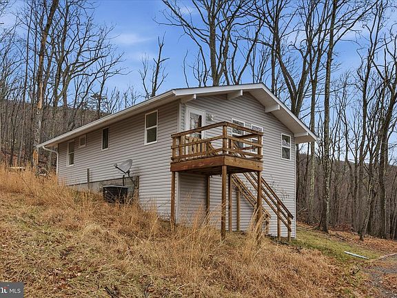 3rd image of 104 Inca Trl