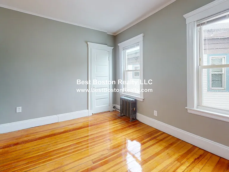3943 Washington St #3 — Photo 6