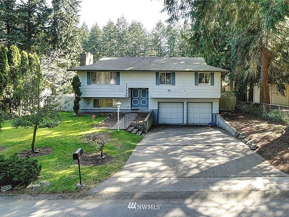 2nd image of 11325 105th Ave SW