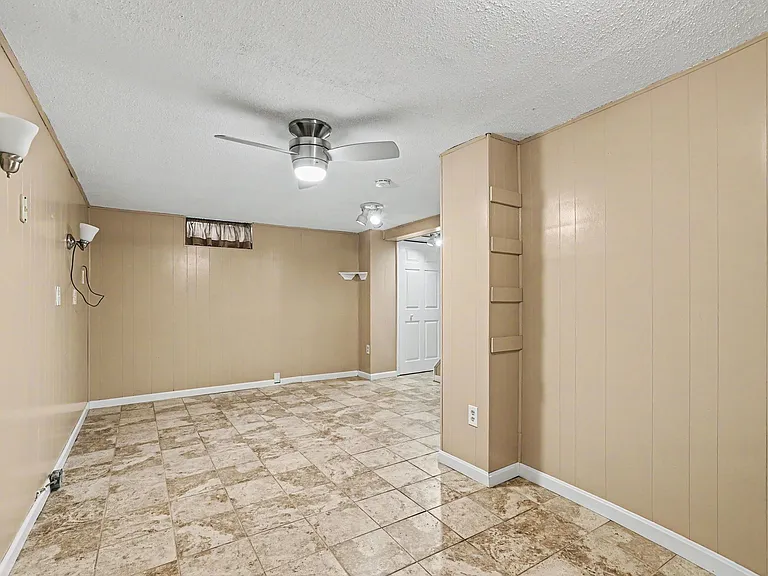 415 Aspen St #1 — Photo 9