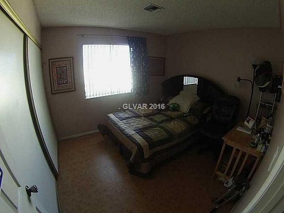 3rd image of 1725 Carita Ave