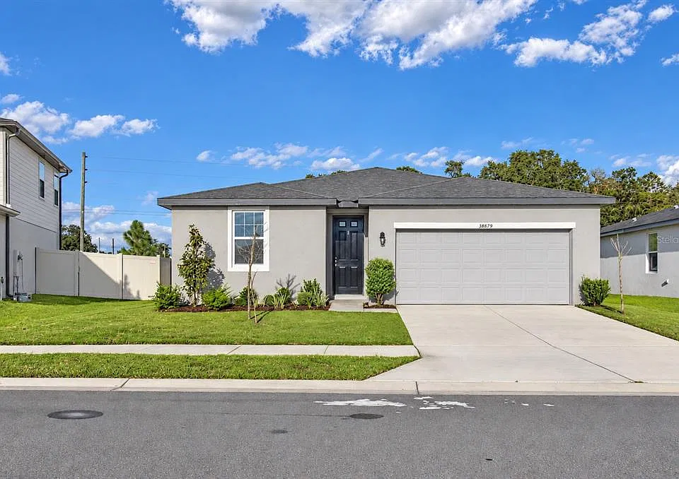 38879 Harlow Rose Dr