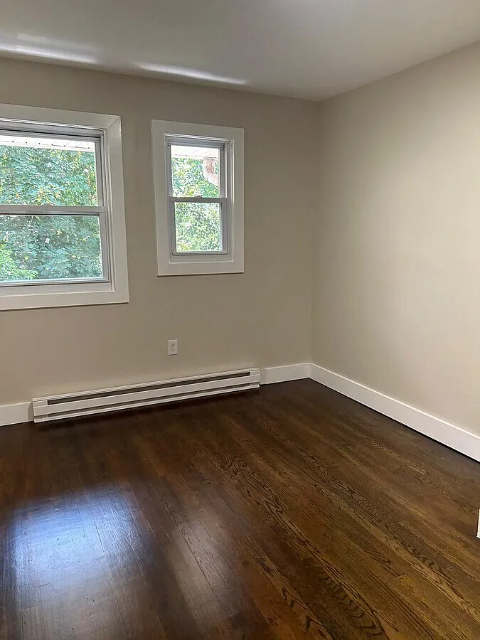 286 S Center St, Orange — Photo 2