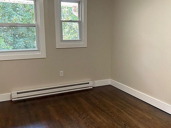 5th image of 287 S Center St #6
