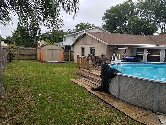 3rd image of 12527 Cardiff Dr