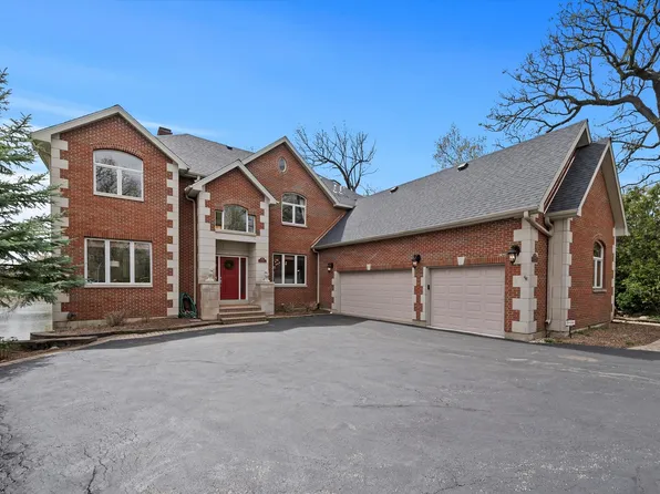 23813 N Lakewood Ln, Lake Zurich, IL 60047