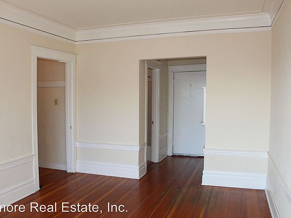 4th image of 288 9th St APT 20