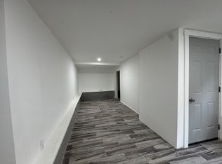 921 37th St #A, Emeryville, CA 94608