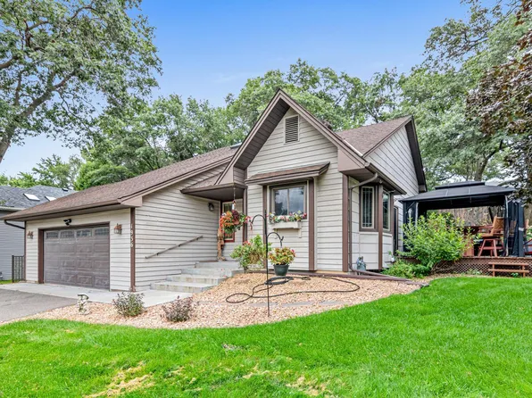 1936 121st Ave NE, Blaine, MN 55449