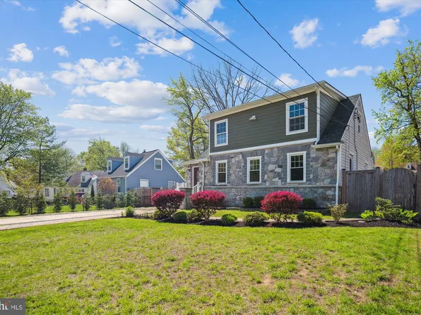 7121 Allison St, Hyattsville, MD 20784