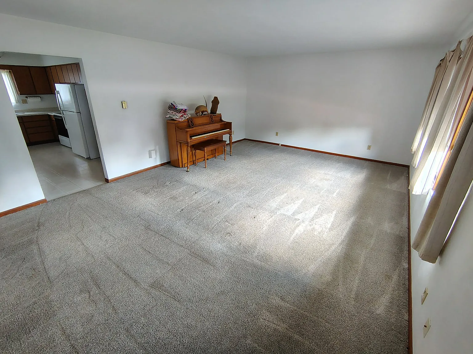2 bed, 1040 sqft, $1,495 — Photo 3