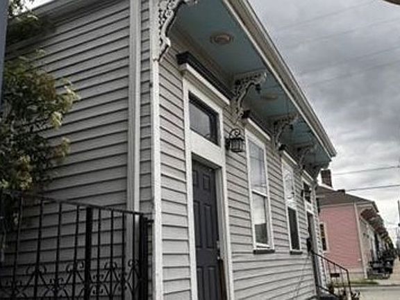 5th image of 2444 1st St
