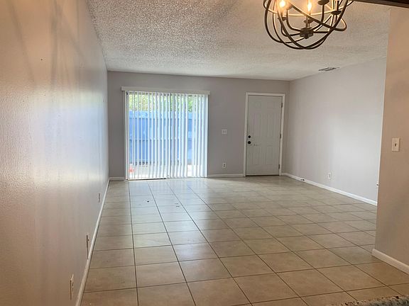 5th image of 5141 SE 29th St APT C