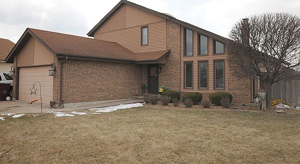 1st image of 17000 Redwood Ct