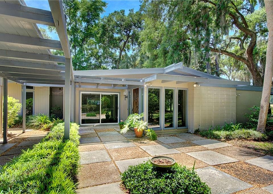 1st image of 105 Shore Rush Cir