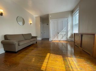 2318 S Broad St FLOOR 3, Philadelphia, PA