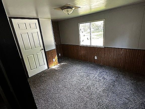 4th image of 685 6th St N #2