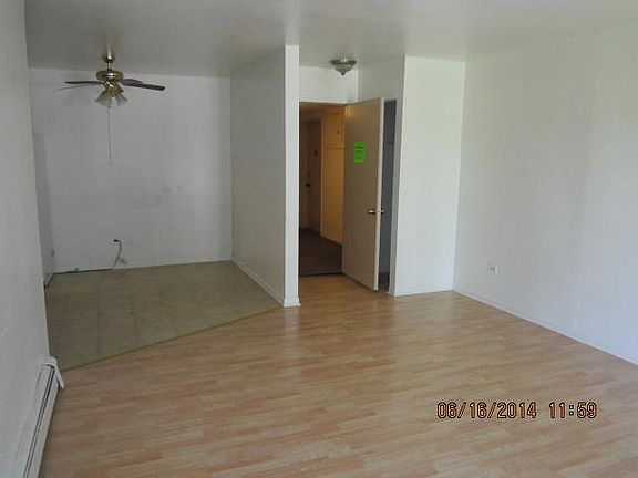 2nd image of 1085 Valley Ln #8-113