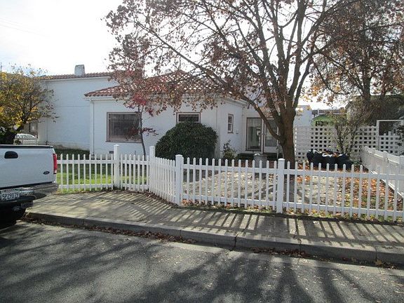 4th image of 407 North St