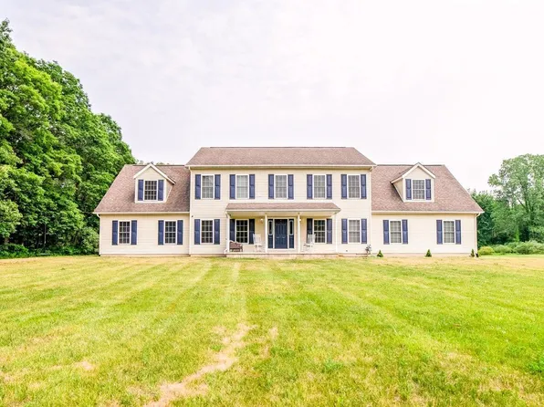 22651 Bohn Rd, Belleville, MI 48111